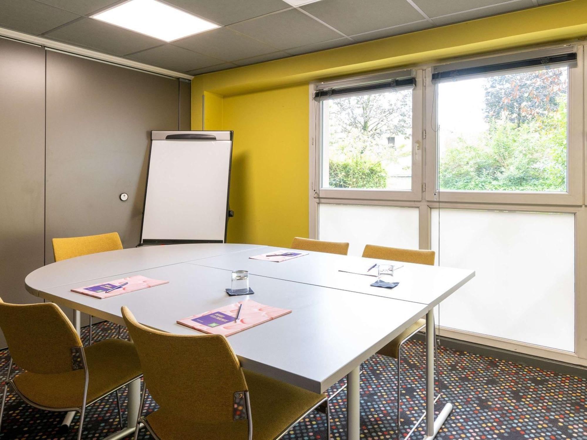 Ibis Budget Lyon Centre Confluence Ngoại thất bức ảnh