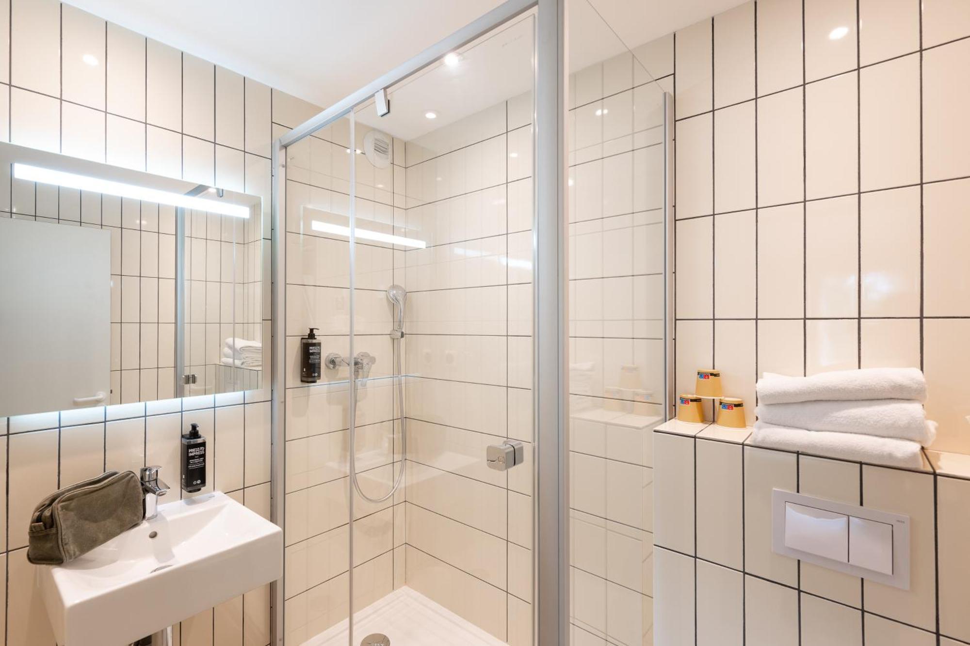 Ibis Budget Lyon Centre Confluence Ngoại thất bức ảnh